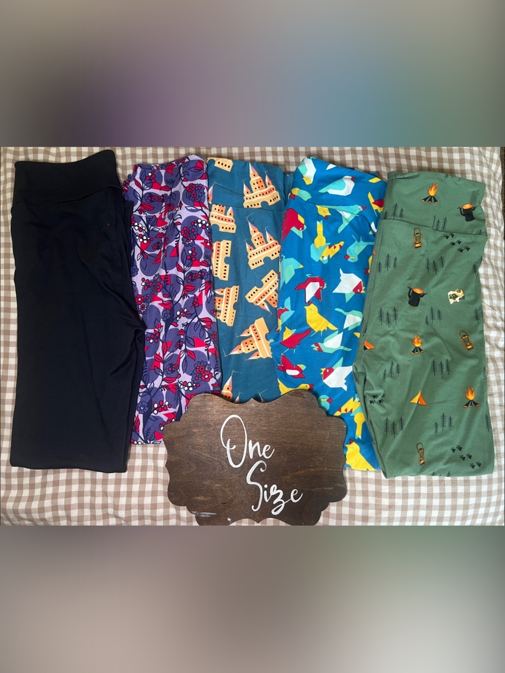 Bundle of 5 LuLaRoe One Size Leggings- Brand New